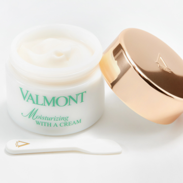 VALMONT Moisturizing With A Cream - Kem dưỡng ẩm cho da mất nước image 2