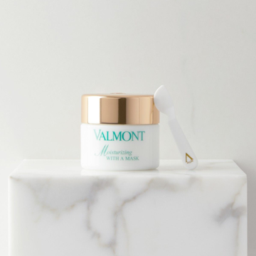 VALMONT Moisturizing With A Mask - Mặt nạ cấp ẩm cho da mất nước image 2