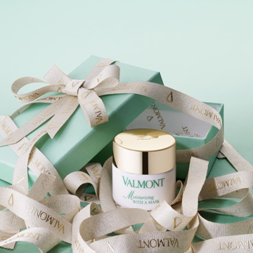 VALMONT Moisturizing With A Mask - Mặt nạ cấp ẩm cho da mất nước image 4