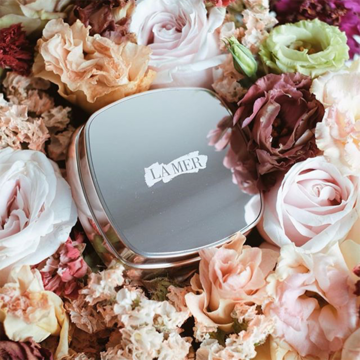 LA MER The Luminous Lifting Cushion Foundation SPF20 - Phấn nước trang điểm image 5