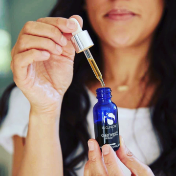 IS CLINICAL GeneXC Serum 15ml - Tinh chất chống lão hoá & sáng da image 3