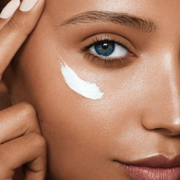 VALMONT LumiCity SPF50 PA++++ - Kem chống nắng làm sáng da image 3