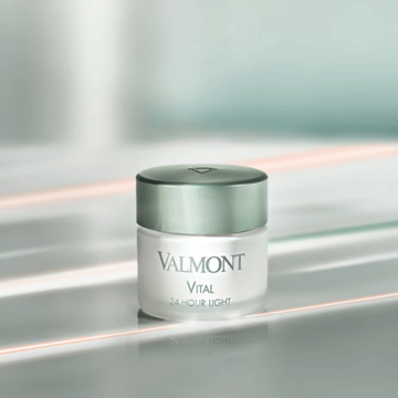 VALMONT Vital 24 Hour Light - Kem dưỡng phục hồi sức sống image 4