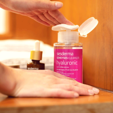 SESDERMA Sensyses Cleanser Hyaluronic - Nước tẩy trang, cân bằng & sửa chữa làn da image 2